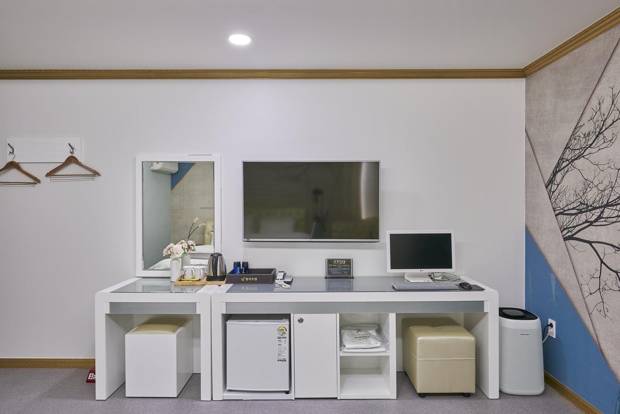 Venture Hotel Gwangju Metropolitan City Екстер'єр фото