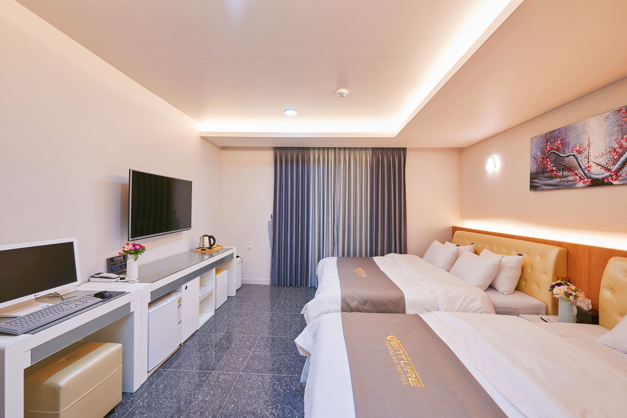 Venture Hotel Gwangju Metropolitan City Екстер'єр фото
