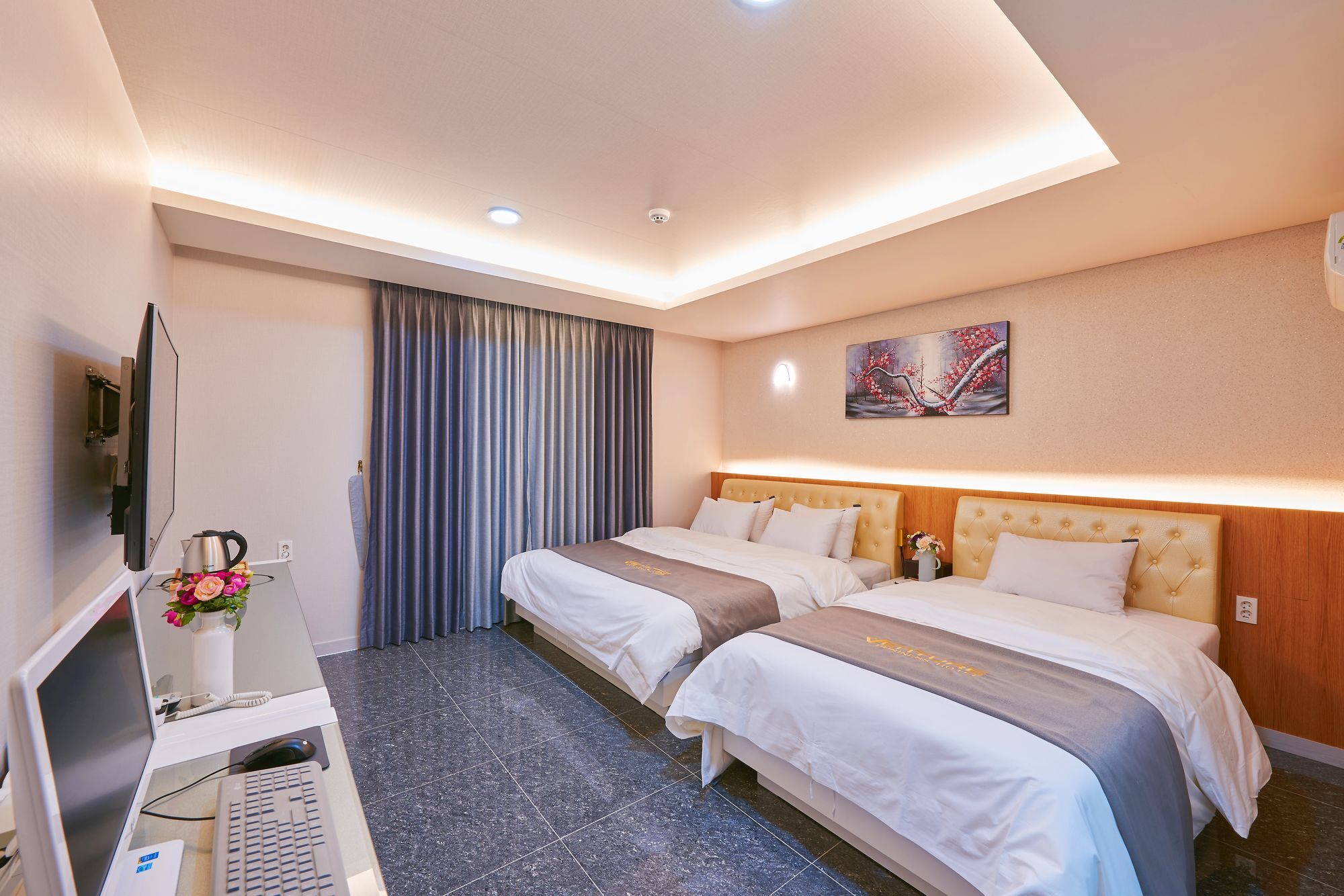 Venture Hotel Gwangju Metropolitan City Екстер'єр фото