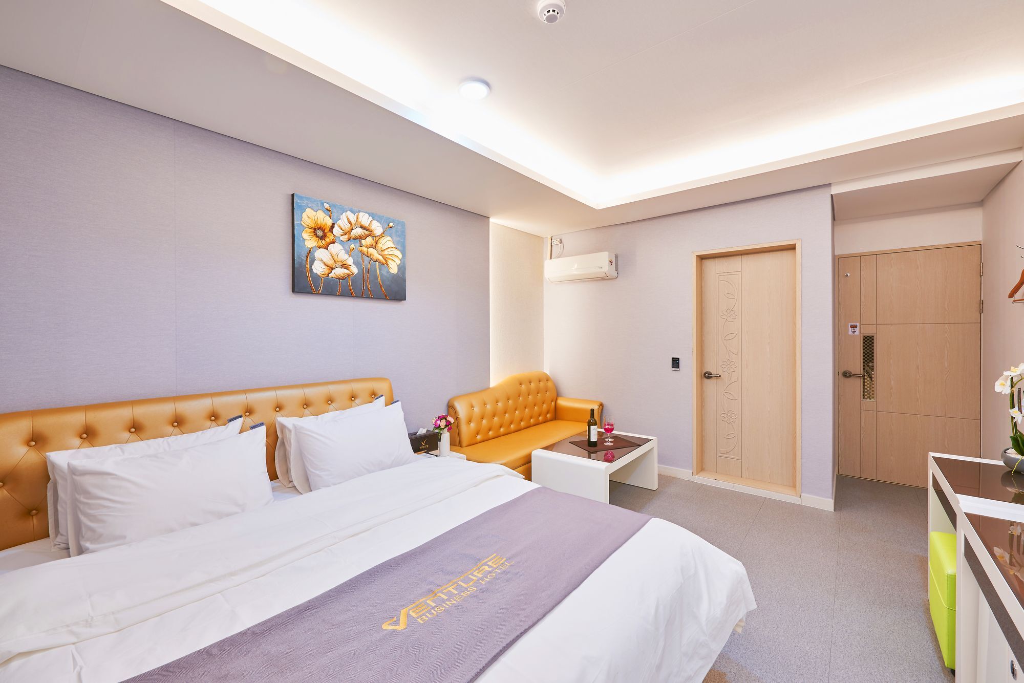 Venture Hotel Gwangju Metropolitan City Екстер'єр фото