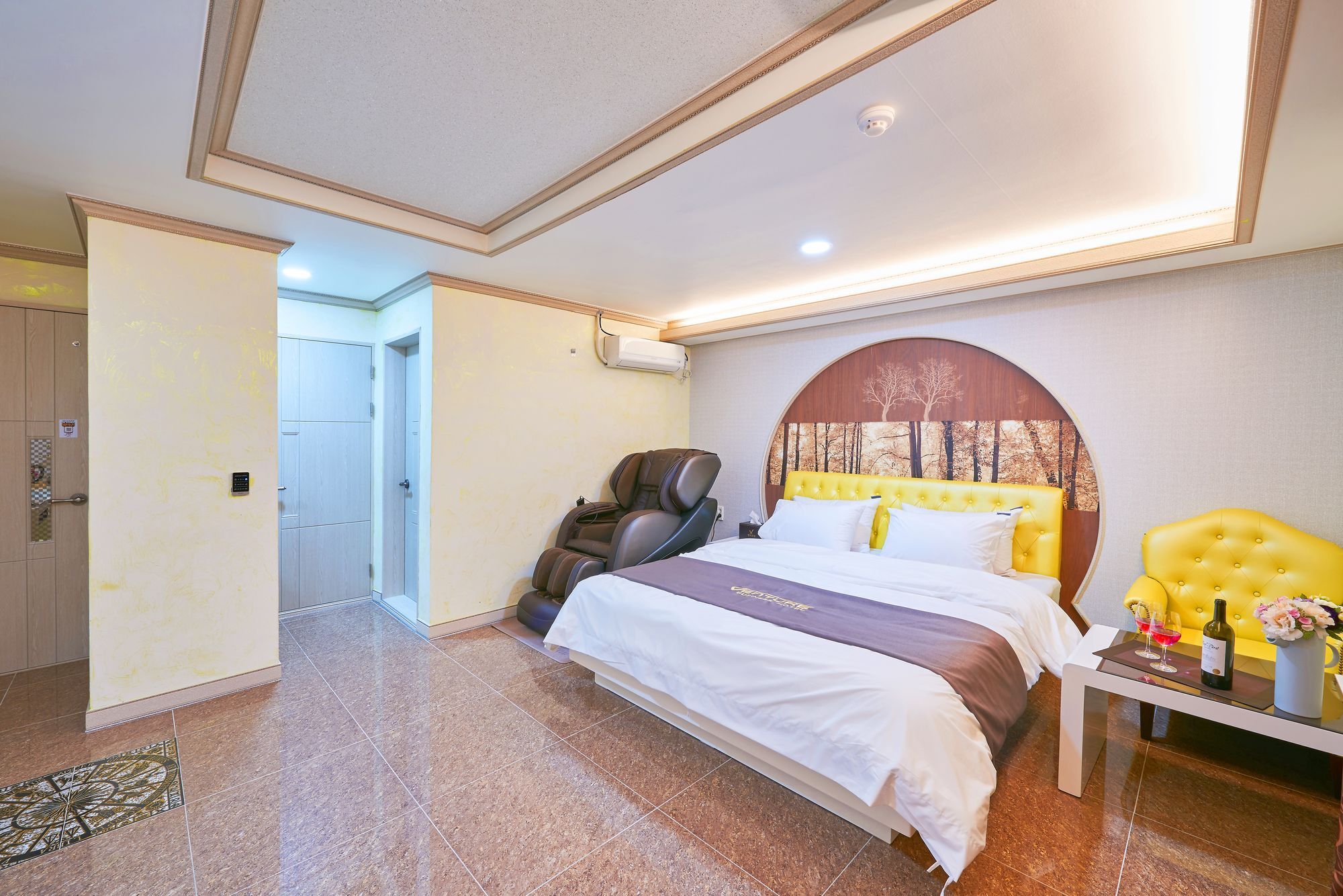 Venture Hotel Gwangju Metropolitan City Екстер'єр фото