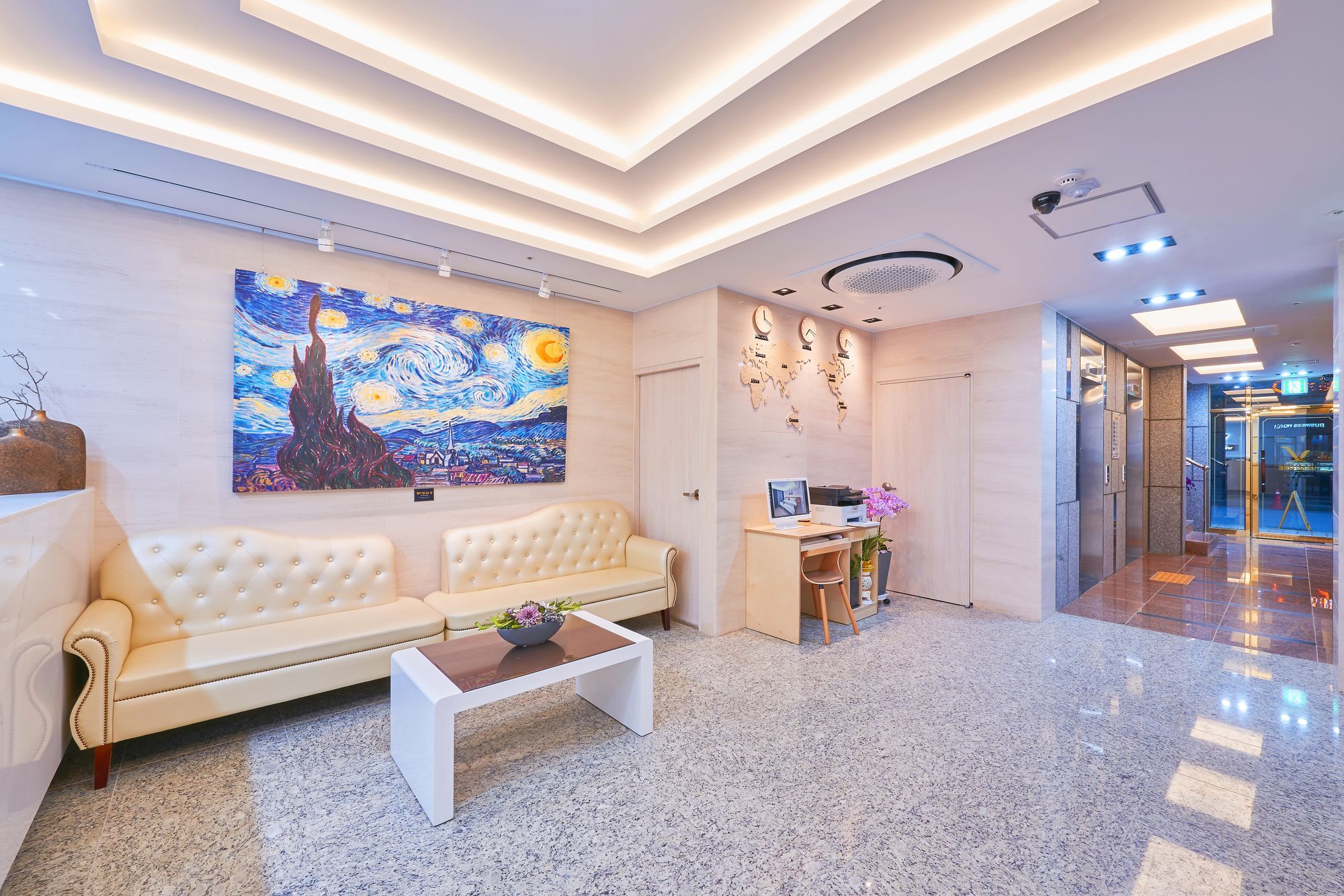 Venture Hotel Gwangju Metropolitan City Екстер'єр фото